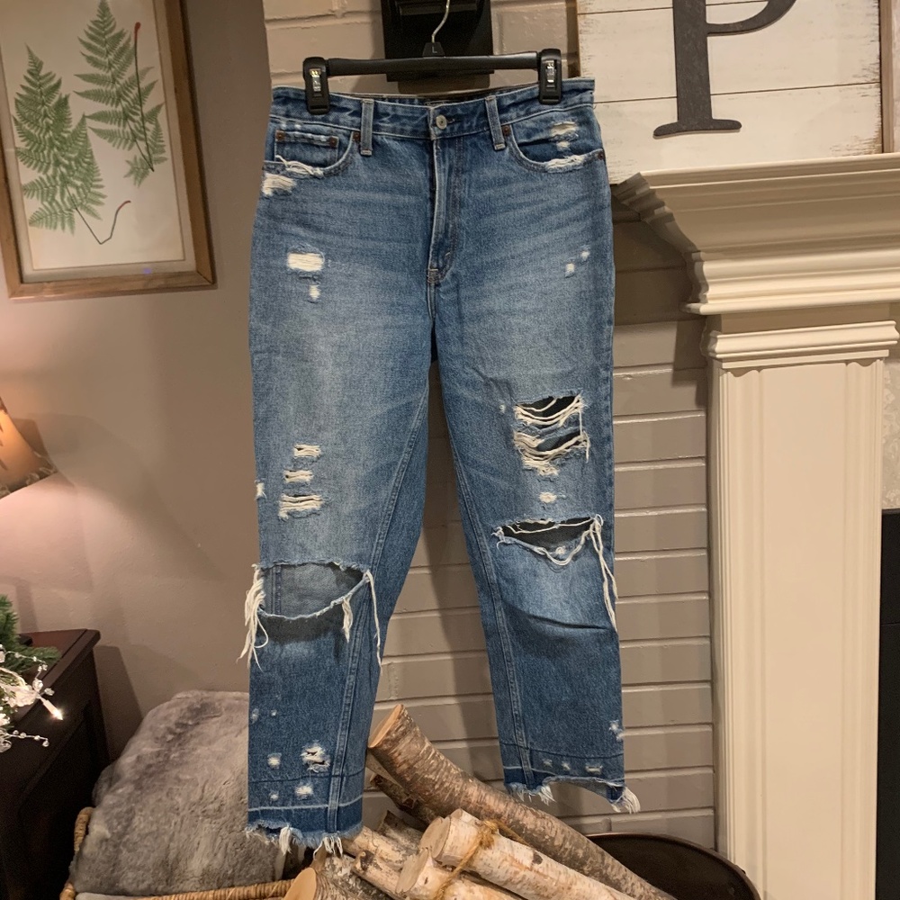 Abercrombie Annie high-rise Girlfriend Jean